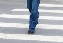 Neue Zebrastreifen für die Schulwegsicherheit in der Schleswiger Straße