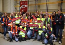 Lebkuchen-Packaktion von Club und Sparkasse für Bedürftige In der Region.